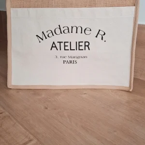 Sac en jute personnalisé "La Parisienne"