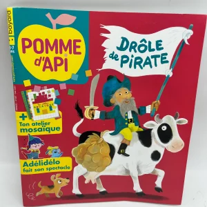 livre d’activité Magazine Pomme d'api Drôle de pirate  avec son jeu de mosaïque Neuf !